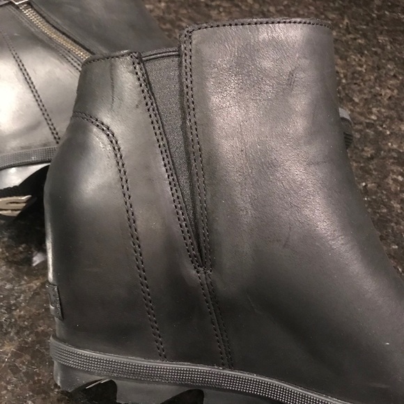 New Sorel Joan of Arctic Wedge II Zip Bootie Black - Picture 5 of 15